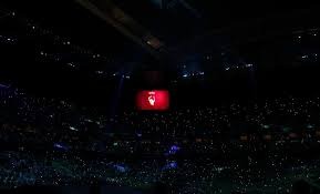 国王险胜公牛豪取7连胜 步行者终结骑士12连胜